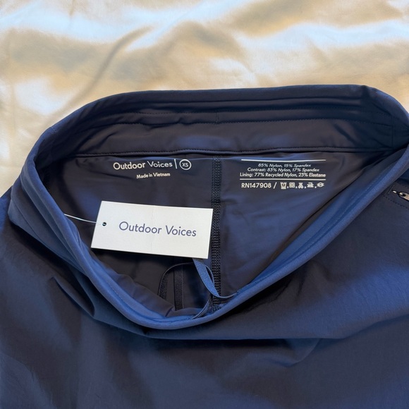 NWT Outdoor Voices The Exercise 3" Skort Navy, XS - Picture 5 of 8